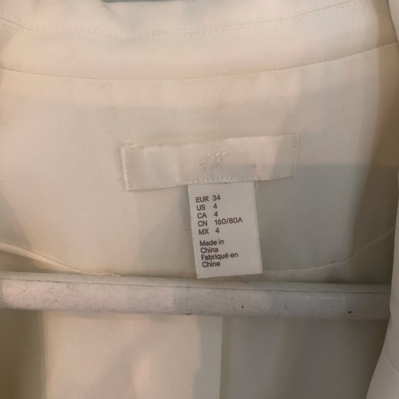 Ivory blazer - Picture 2 of 4